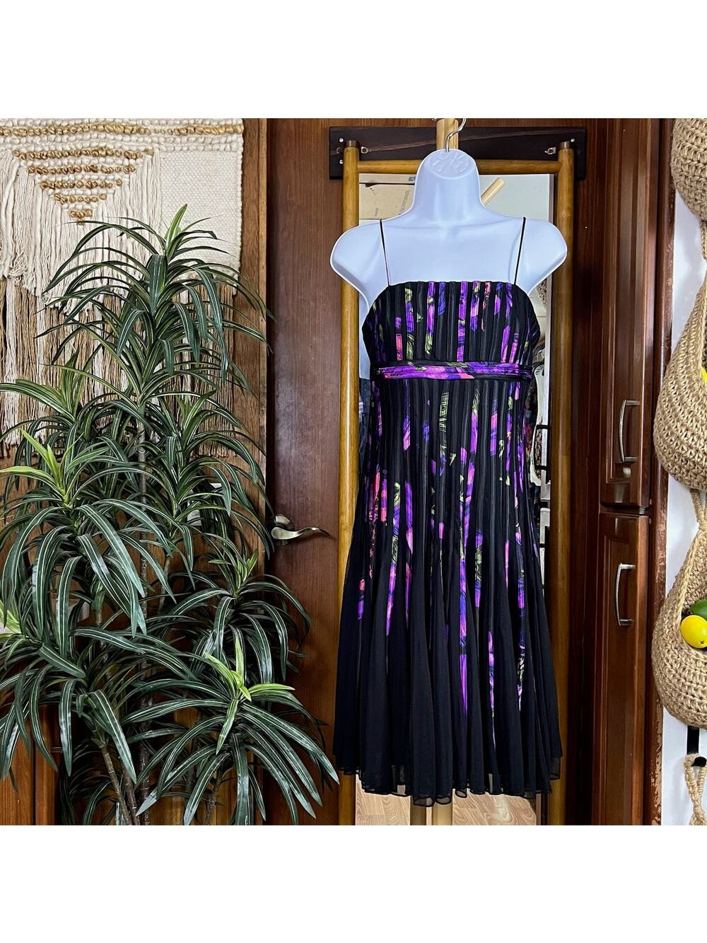 JS Collections Cocktail Dress 6 Black Pleated Chiffon Fit Flare Stripe Party Y2K